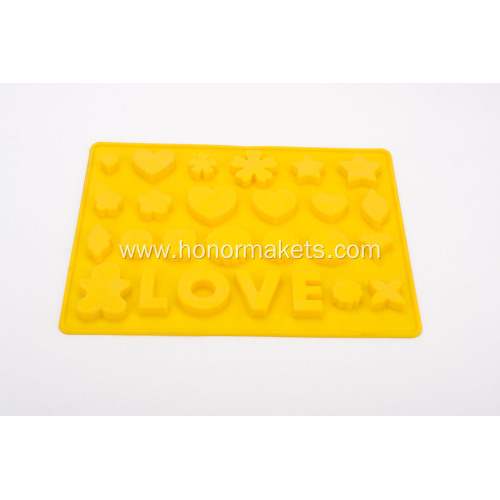 Silicone Valentine heart chocolate cake mold